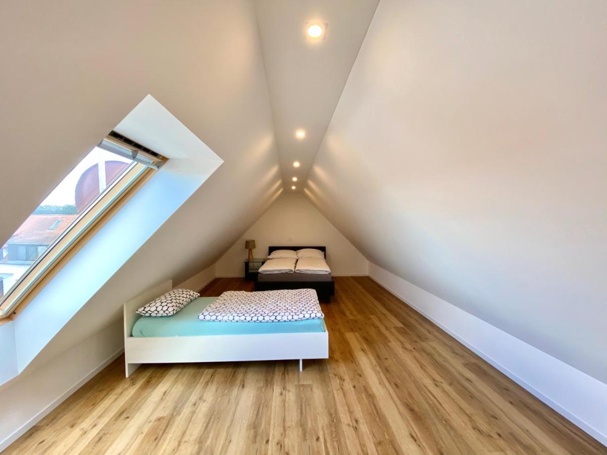 Apartments Bei Playmobil 2,130 M2,24H Self Check-In,Free Parking Цирндорф Экстерьер фото